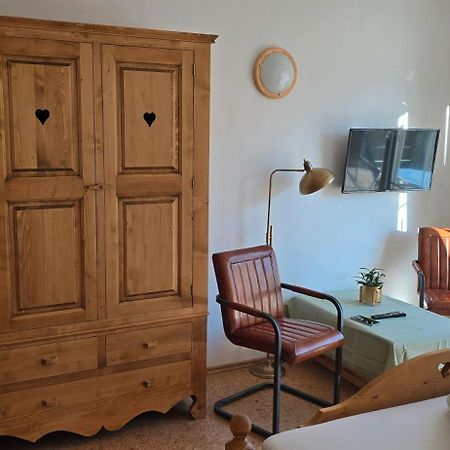 Haus Auszeit Bed & Breakfast Wenns Eksteriør bilde