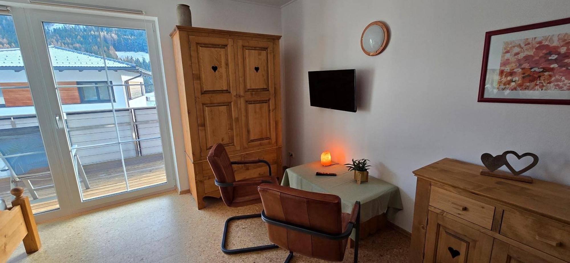 Haus Auszeit Bed & Breakfast Wenns Eksteriør bilde